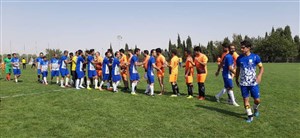 شمس کاپ قهرمانی را به وکلای اصفهانی داد