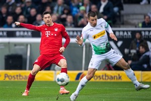 گلادباخ 2 - 1 بایرن مونیخ؛ تکرار قهرمانی ممکن است؟