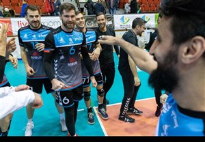اولین پیروزی بنجین در دوئل ایرانیهای لهستان