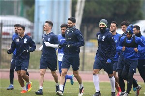 ضد عفونی انقلاب برای استارت تمرین آبی ها