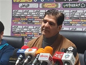 مهاجری: به شهرخودرو یک فرصت هم ندادیم