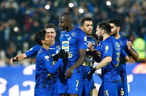 کاروان استقلال امشب راهی دبی میشود