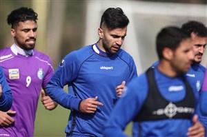 شکایت ذوبآهن- مطهری؛ به نفع مهاجم استقلال؟