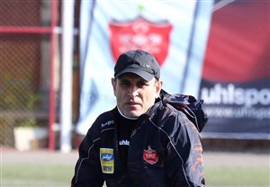 کارگزار وارد کری با یحیی گل محمدی شد