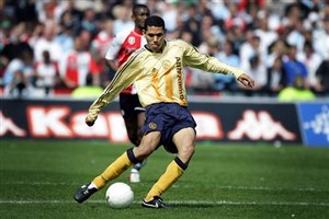 بازی کلاسیک؛ پیروزی آژاکس در دربی هلند (2005)