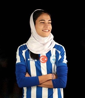 بازگشت قریب الوقوع خانم لژیونر از ترکیه!