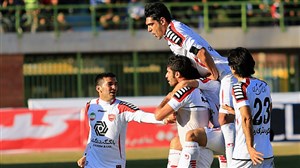 دیدار خاطره انگیز مس کرمان 0 - پرسپولیس 6