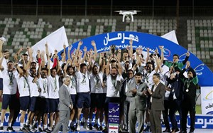 جشن قهرمانی و صعود گلگهر سیرجان به لیگ برتر