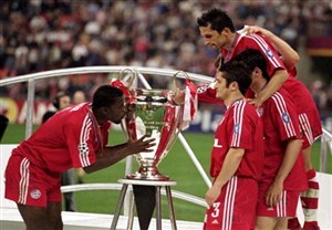 بایرن مونیخ - والنسیا؛ فینال لیگ قهرمانان 2001
