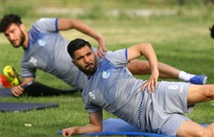 فرشید اسماعیلی دو هفته دور از میادین