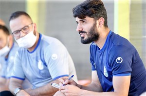 مدافع استقلال به دیدار با فولاد نمیرسد