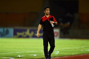 کریمیان: اتفاقات نادر میتواند مانع قهرمانی پرسپولیس شود