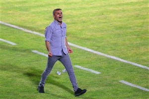 ویسی: آقای داور چرا گلر گل گهر اخراج نشد؟