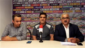 مهاجری: منتظر اشتباه پرسپولیس هستیم