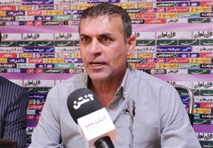 ویسی: مدیران نباید به سراغ مربیان دیگر تیمها بروند