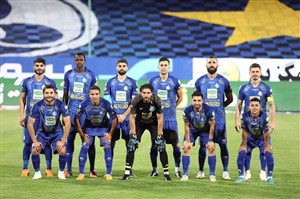 استقلال با پرواز اختصاصی به مشهد سفر می کند