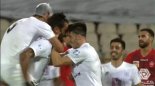 گل اول ذوبآهن به پرسپولیس توسط محمدزاده