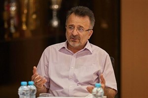 داورزنی: نمی توانیم لیگ والیبال را تعطیل کنیم