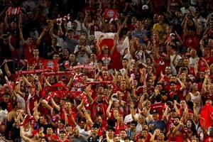 بایرن مونیخ-شالکه با حضور هواداران در آلیانتس آرنا