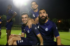 ترکیب احتمالی استقلال مقابل پاختاکور