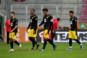 آگسبورگ2- 0 دورتموند؛ بی روح و نا امید کننده