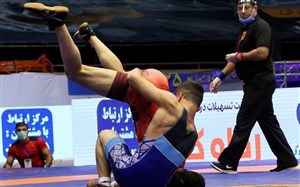 آزادکاران راهی قزاقستان شدند
