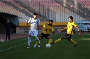 توقف سایپا و سپاهان در کارگران