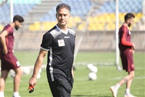 مطهری فرمانده ذخیرههای پرسپولیس (عکس)
