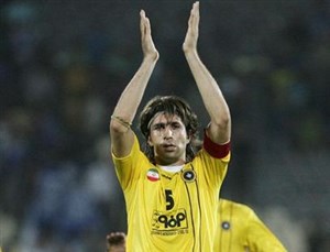 مثل سپاهان به قهرمانیهای پرسپولیس هم احترام بگذارید
