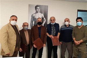 دبیر: بسیاری مدال دارند اما اخلاق ندارند
