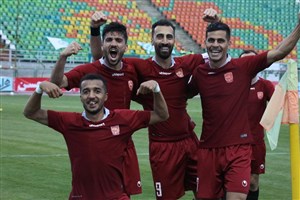 اکبر صادقی: دوست داشتیم با تیم کامل ذوبآهن بازی کنیم