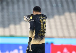 غیبت مظاهری به دلیل مسمومیت غذایی