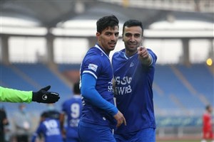 خاقانی همچنان در انتظار اعتماد مجدد فکری