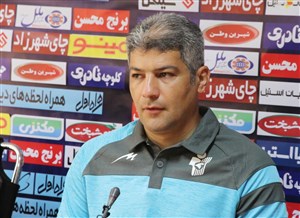 پاشایی: بودن VAR به تیمهایی مثل پیکان کمک میکند