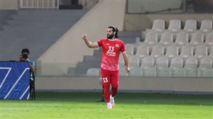 عباس زاده بهترین بازیکن تراکتور و الشارجه