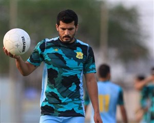 نگاهها به ریکانی برای بازگشت نفت آبادان