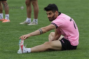 بدشانسی تکراری برای سعید آقایی در الکلاسیکو ایران