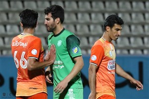 ماشین 2- سایپا 2؛ تقدیم به پایین جدولیها