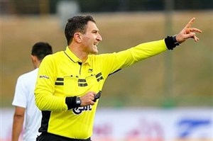 داور دربی، گلگهر و تراکتور را سوت میزند