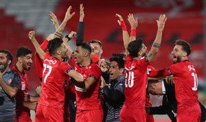 پرسپولیس 1- استقلال 0؛ صدرنشینی در دربی