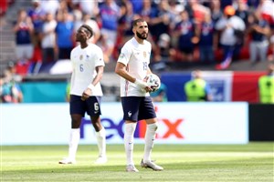 مجارستان 1 - 1 فرانسه، بازگشت نیمه تمام تیم دشان