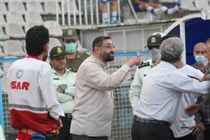 فرد مسلح لیگ یک از ورود به ورزشگاه محروم شد!