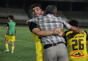 مهاجم پرسپولیس و حضور در جشن قهرمانی لیگ یک