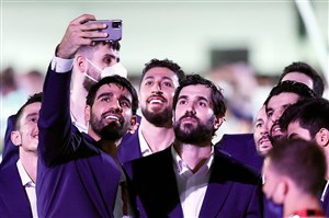 افتتاحیه ایرانی به روایت سلفی و اینستاگرام (عکس)