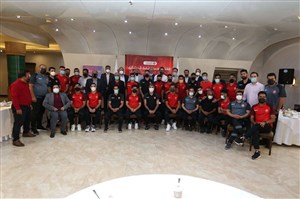 پرسپولیسیها از اسپانسر پاداش گرفتند (عکس)