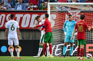 پرتغال 2 - 1 ایرلند؛ معجزه رونالدو