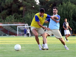 رونمایی از نسخه جدید تیمِ قلعهنویی(عکس)