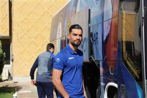 علیزاده: تماشاگران ما هم باید بیایند