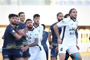 حمله تند گلگهر به استقلال