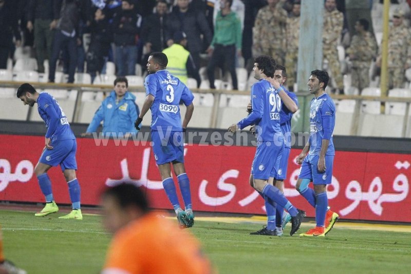 جدال آسمان خراش‌ها؛ پادوی نجات‌ بخش